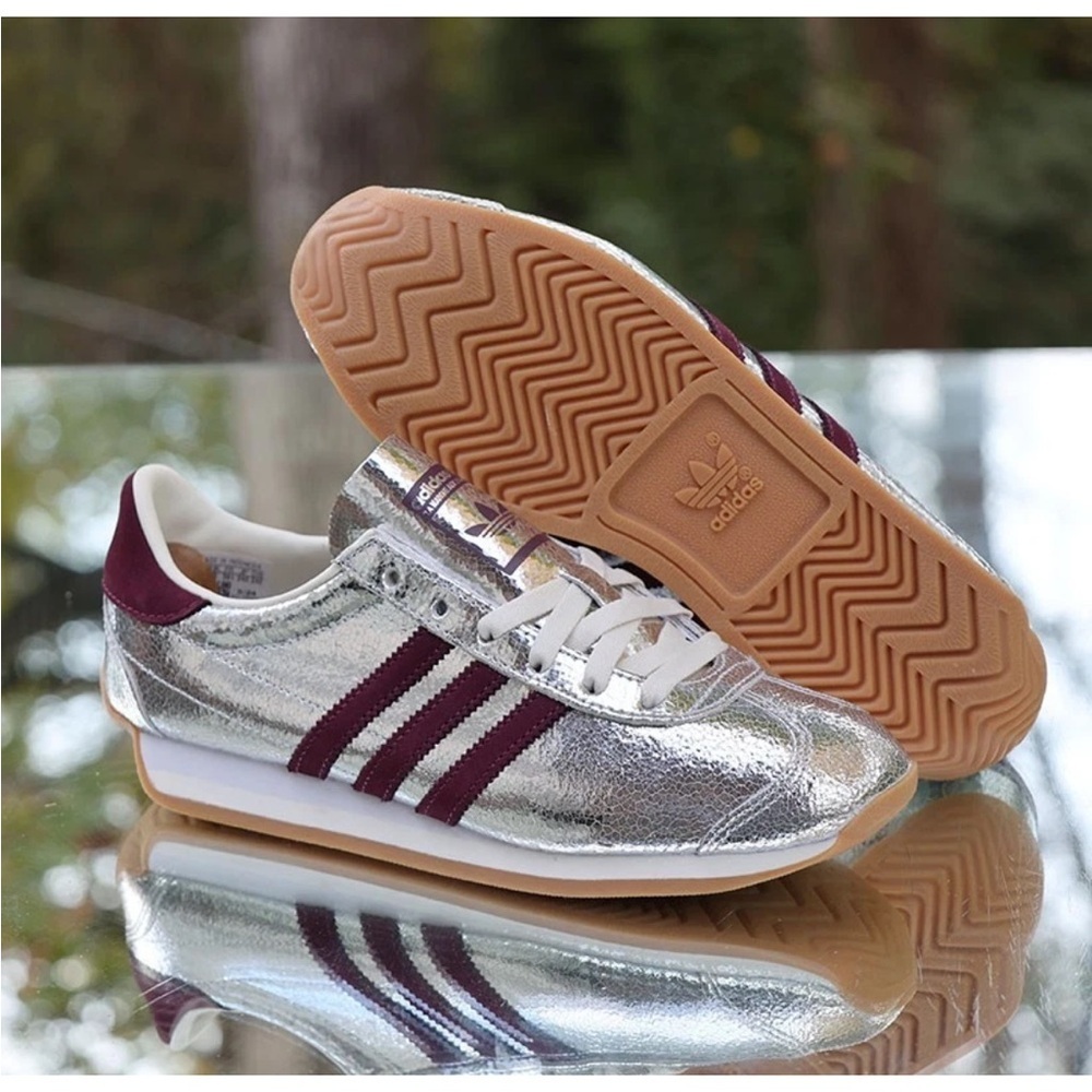Adidas Women’s Country OG Silver and Maroon Women's Sneakers Size 7 NWB HTF - Picture 16 of 16